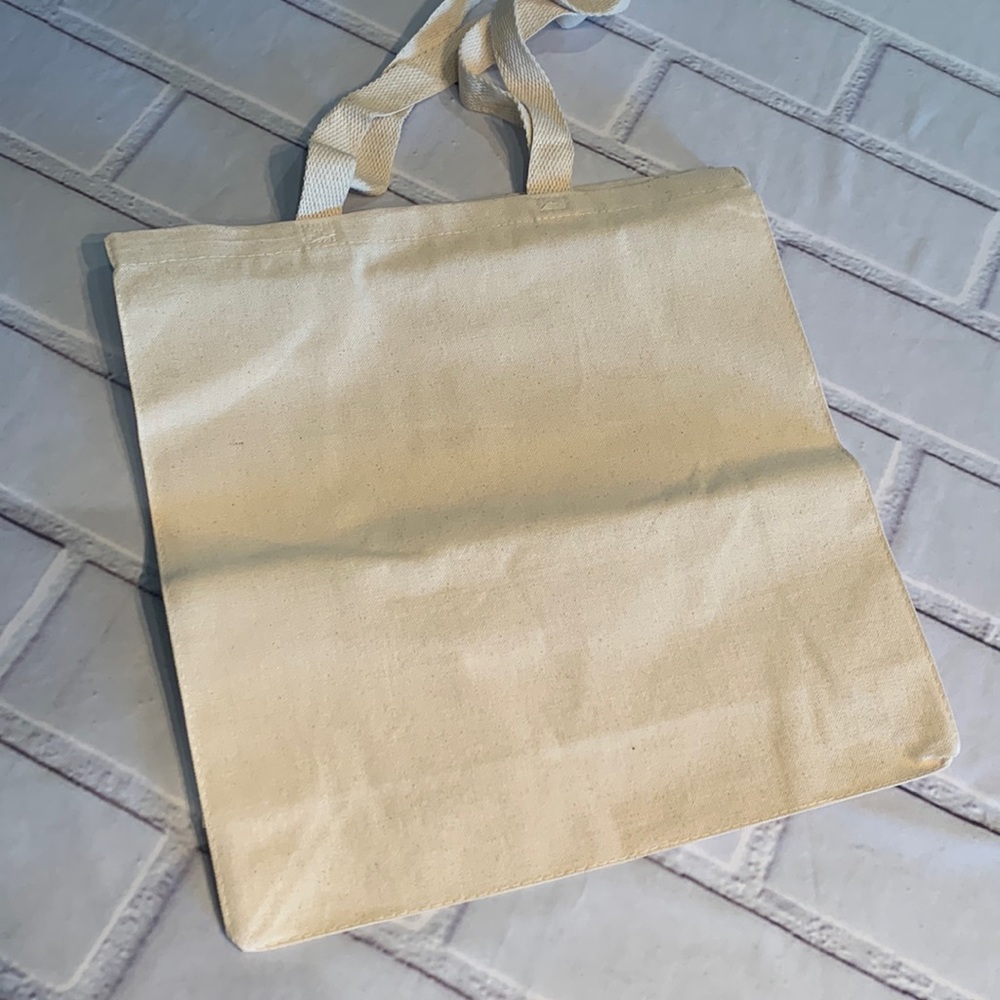 🙉 NWOT Set of two canvas totes